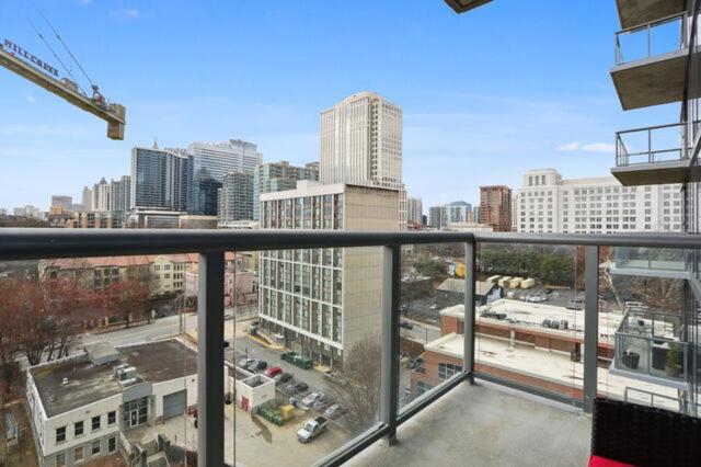 Piedmont Park 2 Bdrm Apartment Атланта Екстериор снимка