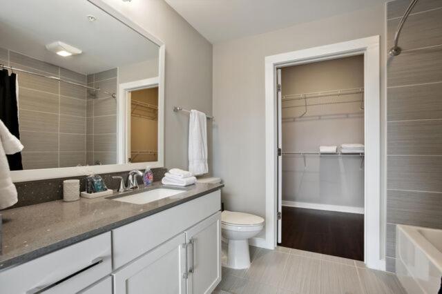 Piedmont Park 2 Bdrm Apartment Атланта Екстериор снимка